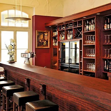 Hotel Hansa-haus 4*